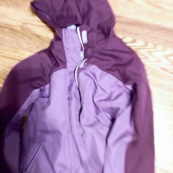 Little girls size 7/8 Champion jacket purple - Picture 3 of 7